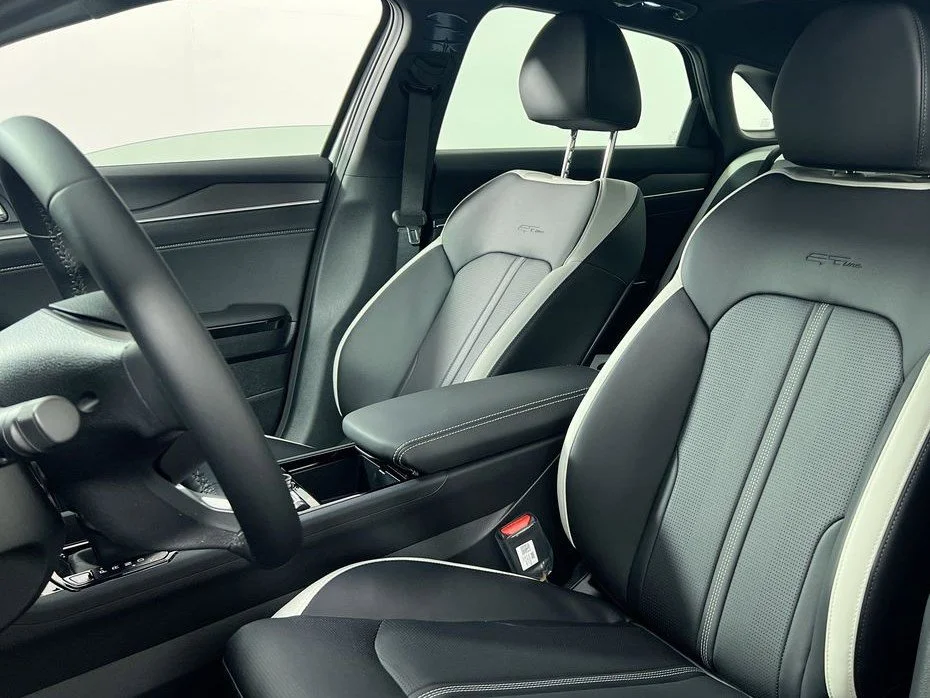 New 2026 Snow White Pearl Kia GT-Line FWD image 12