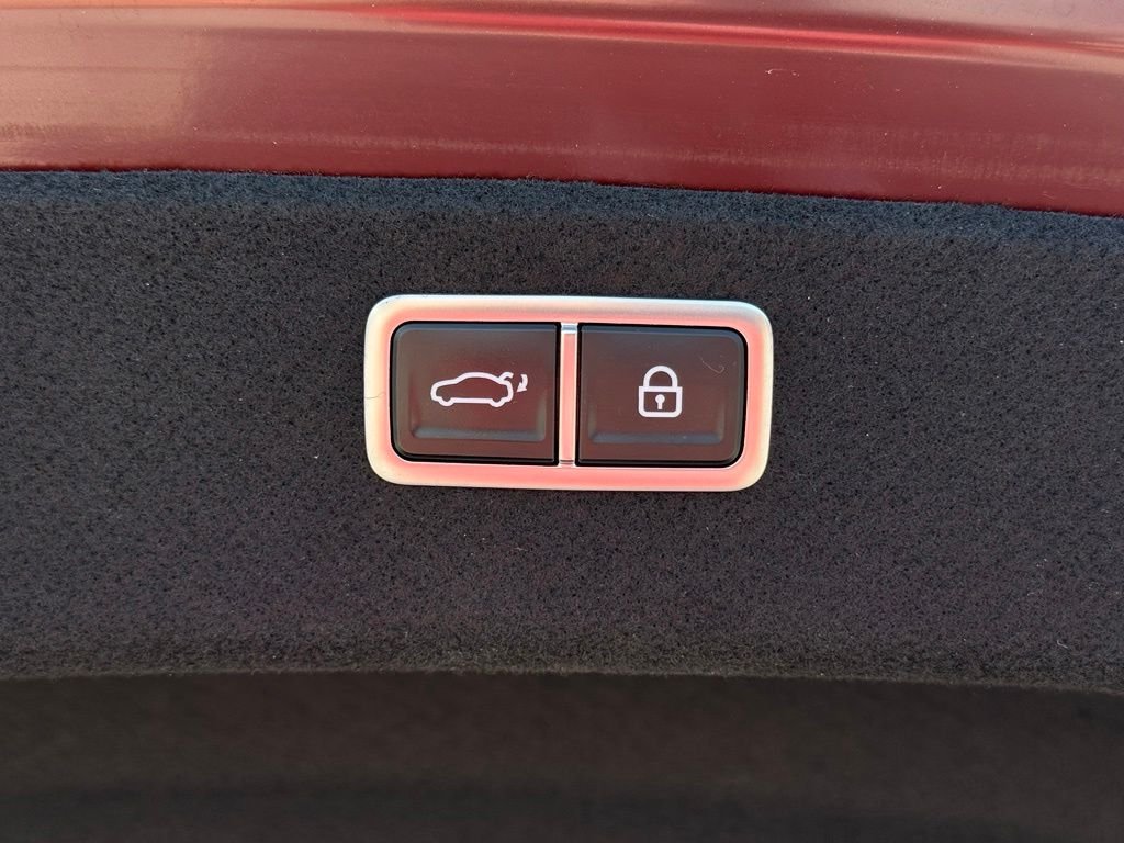 2024 GENESIS G80 Base - Photo 17