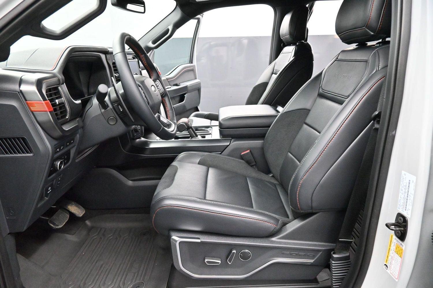 Used 2024 Avalanche Gray Ford Raptor image 14