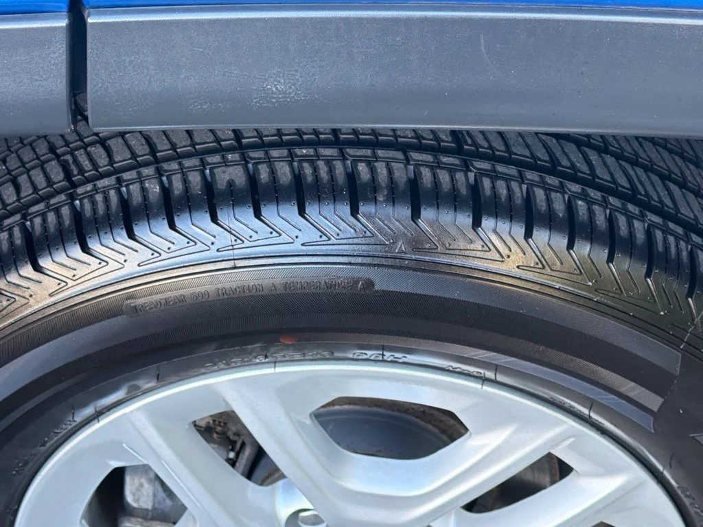 Used 2018 Laser Blue Pearlcoat Jeep Sport image 5