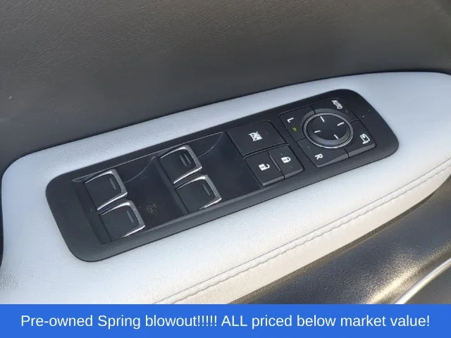 Used 2016 Silver Lexus 350 image 22