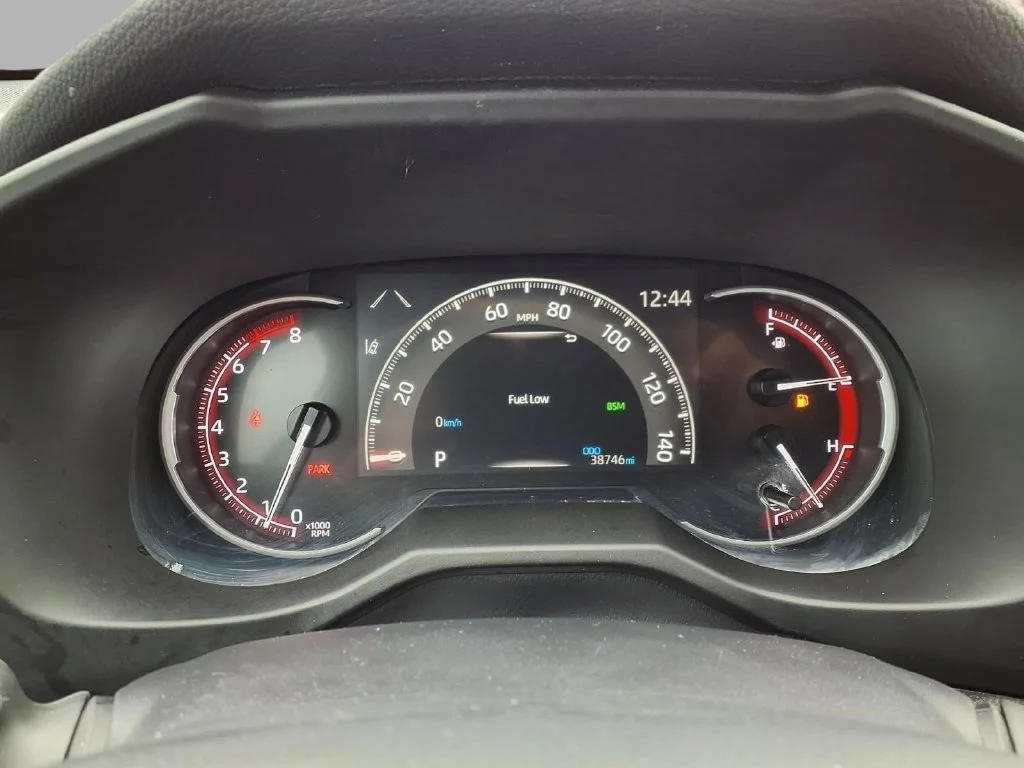 Certified Used 2025 Silver Toyota XLE image 16