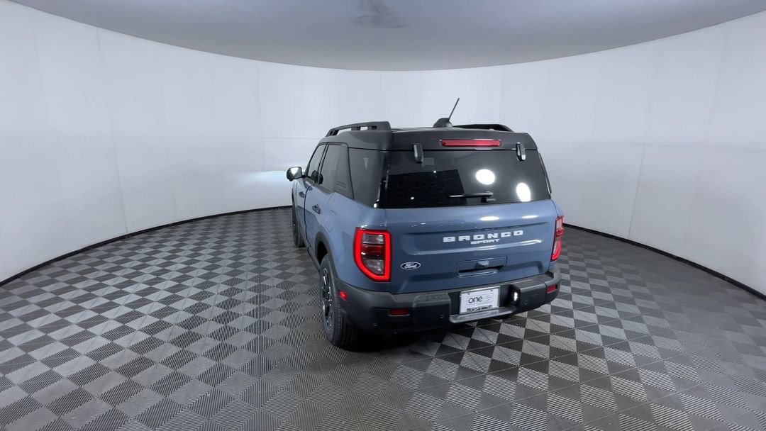 New 2026 Azure Gray Metallic Tri-Coat Ford Outer Banks image 7