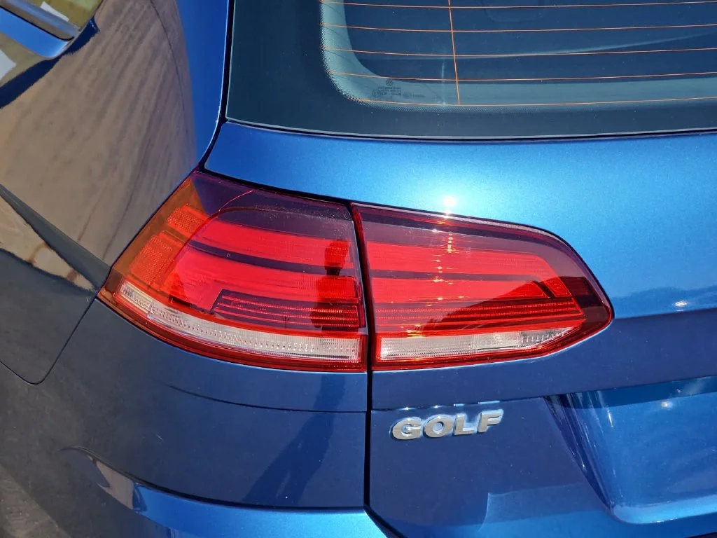 Used 2019 Blue Volkswagen S image 40