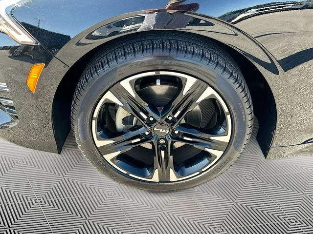 Used 2024 Black Kia GT-Line image 29