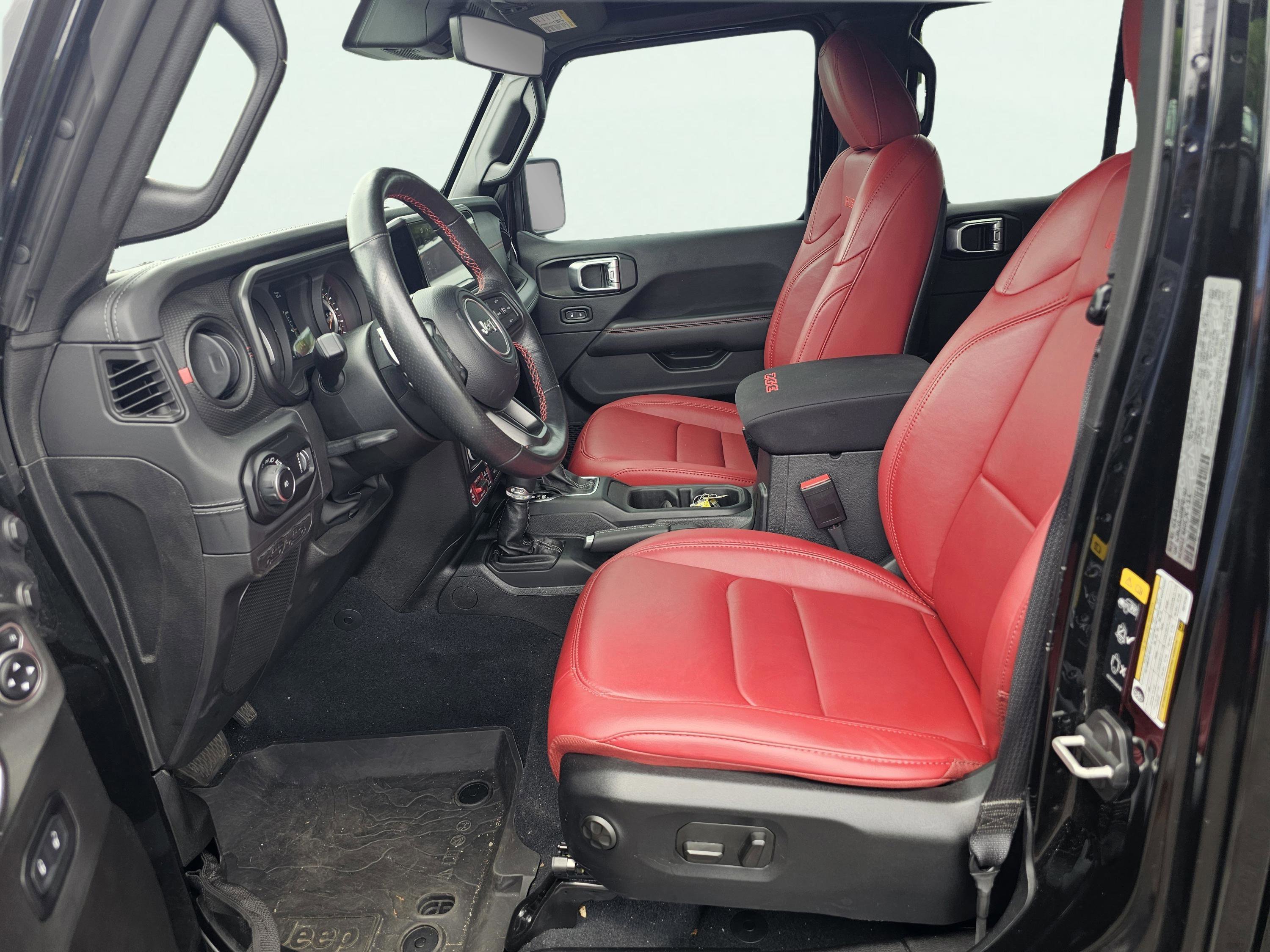 Used 2024 Black Clearcoat Jeep Rubicon 392 image 19