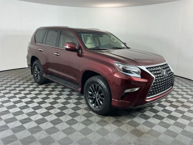 Used 2020  Lexus 460 image 3