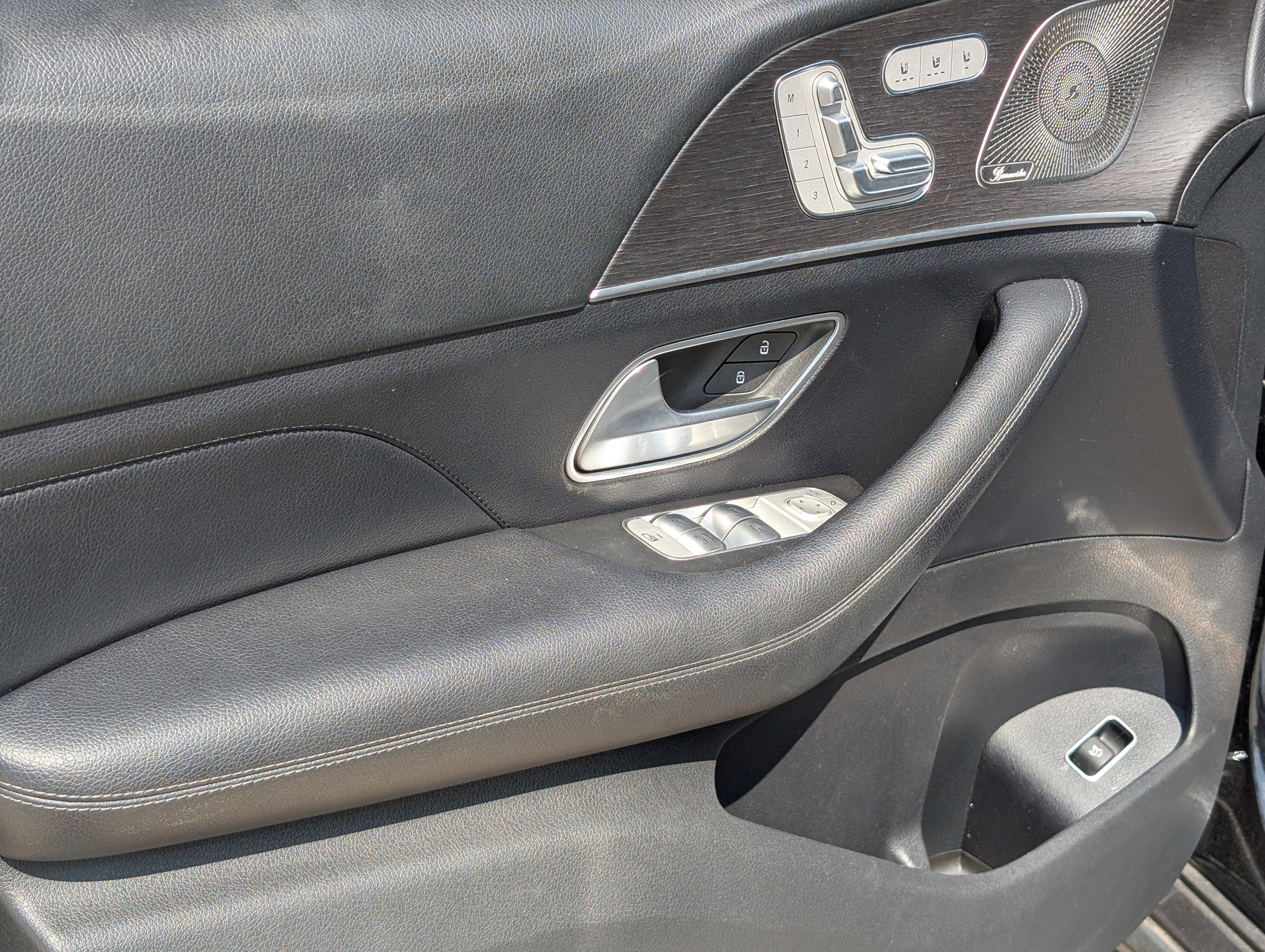 Used 2021  Mercedes-Benz GLS 450 image 16