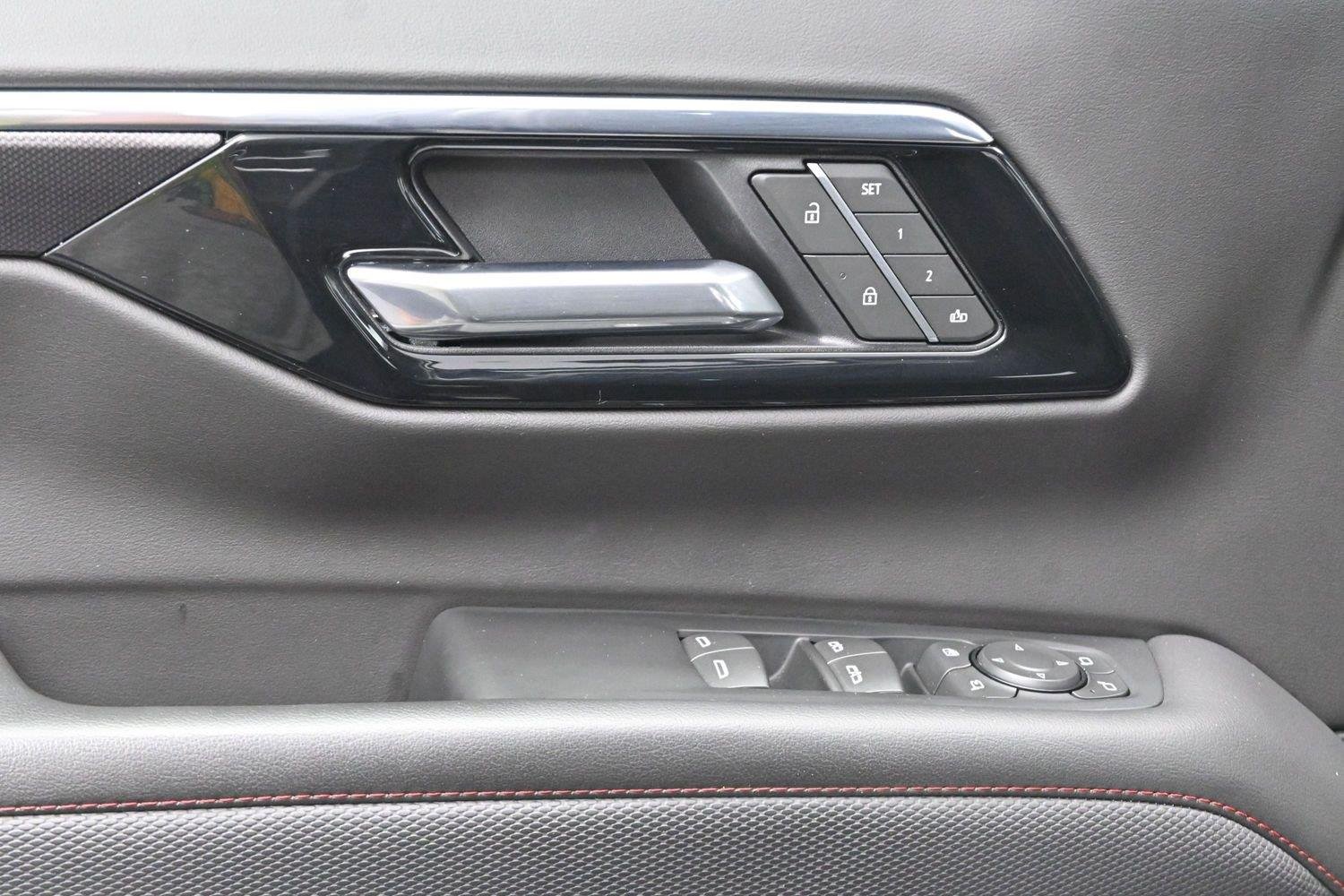 Used 2025 Black Chevrolet RST image 13