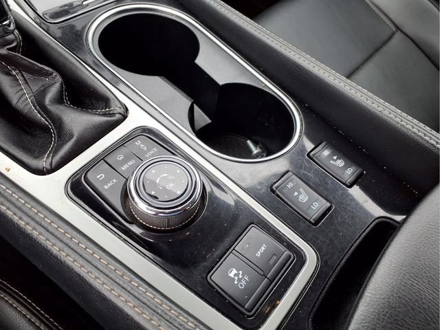 Used 2023 Black Nissan SV Xtronic CVT image 6