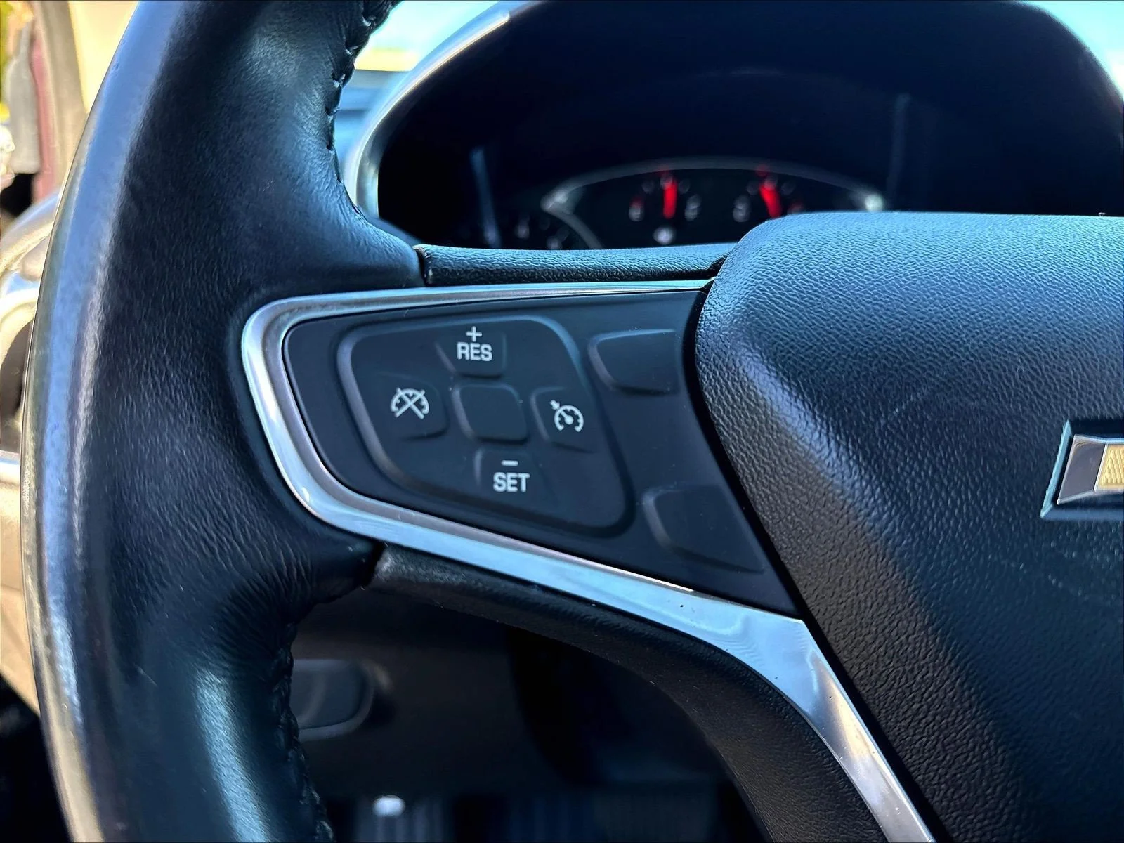 Used 2019 Blue Metallic Chevrolet LT image 14