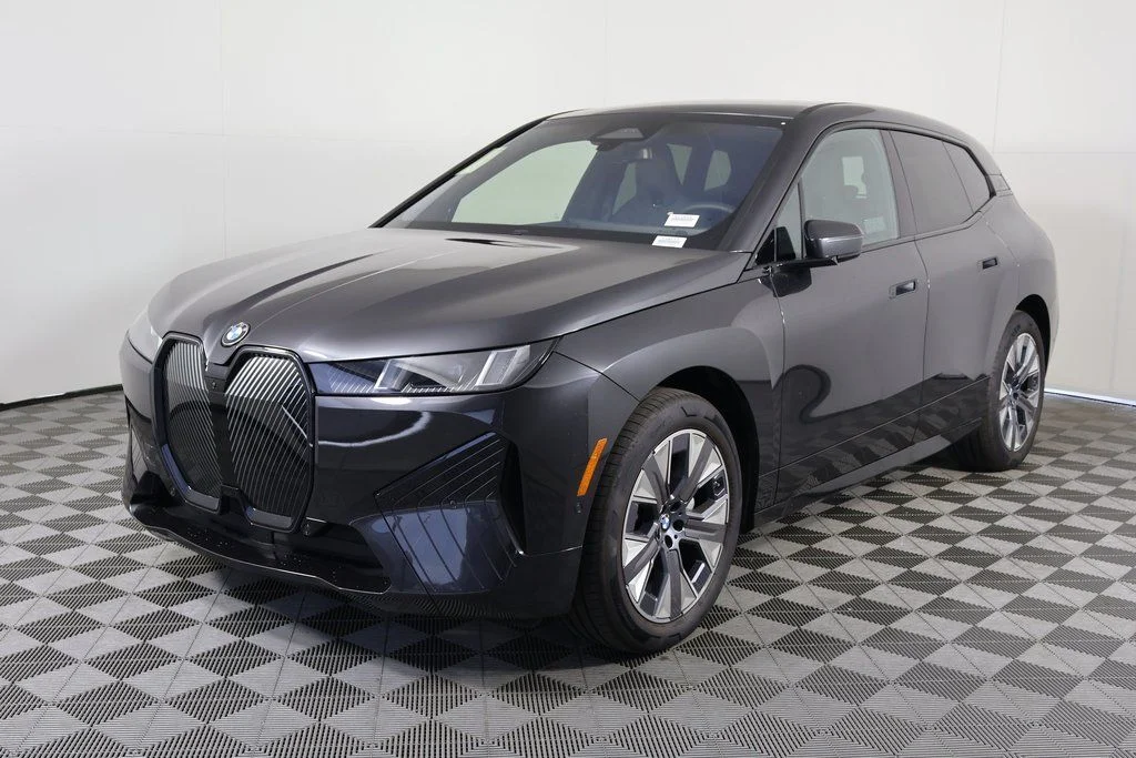 2026 BMW iX