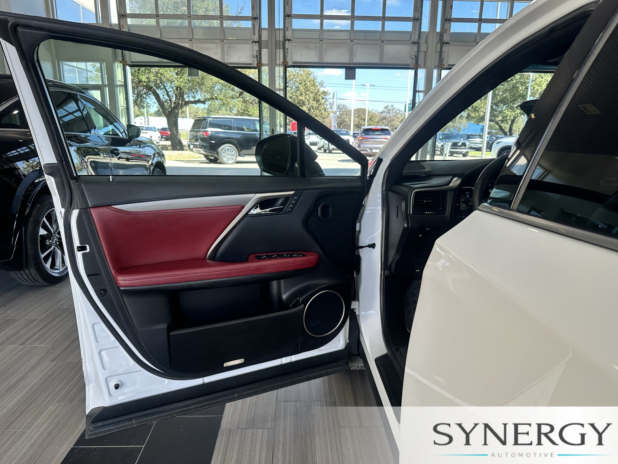 Used 2016 Ultra White Lexus F Sport image 18
