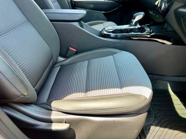 Used 2025 Red Chevrolet LT image 23
