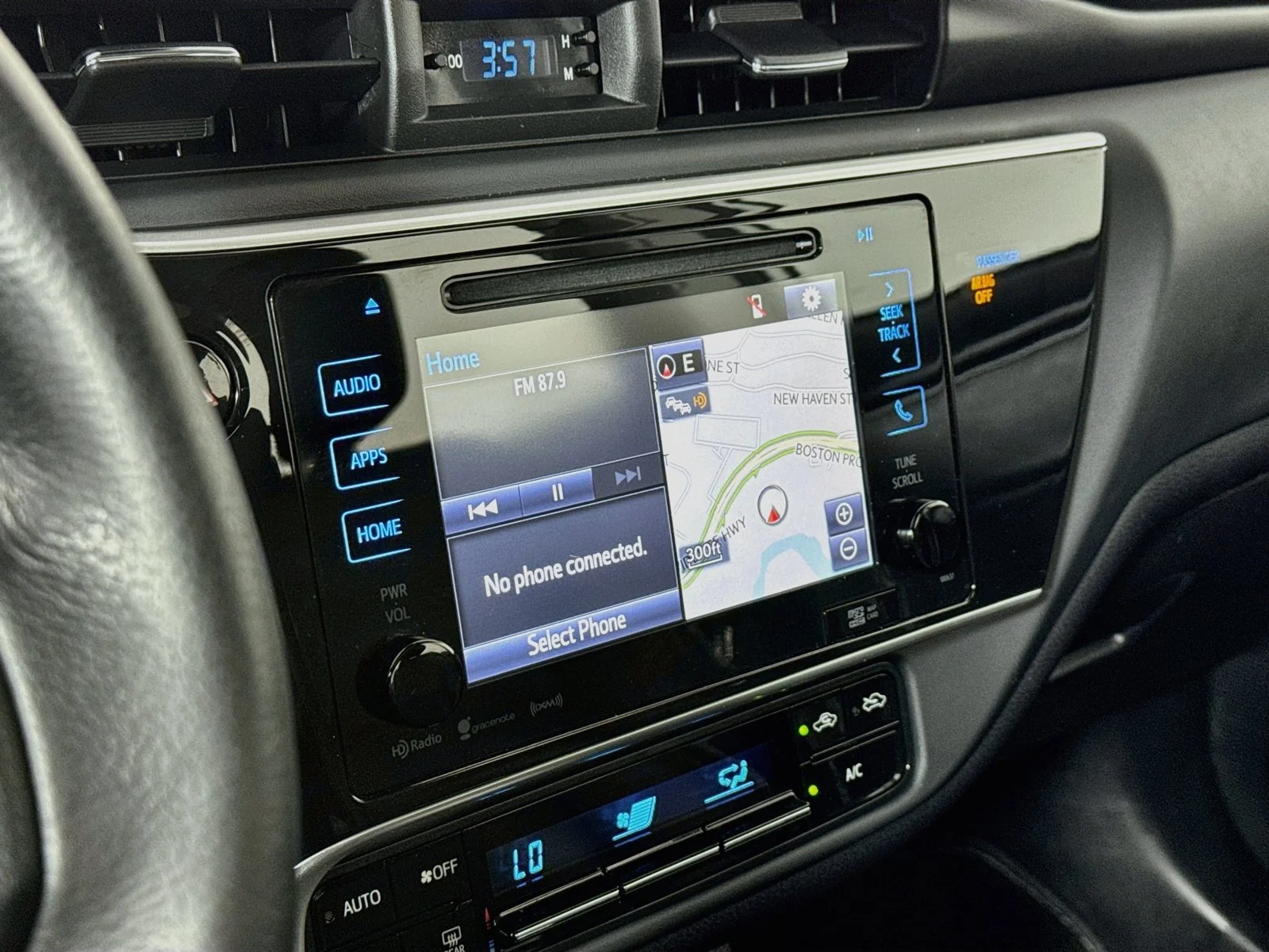 Certified Used 2019 White Toyota XLE image 15