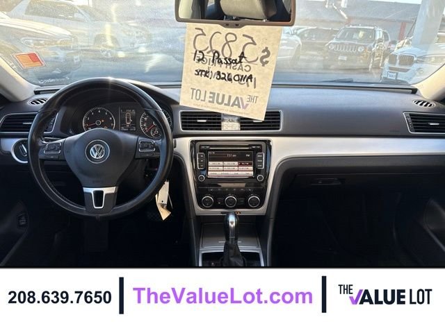 Used 2012 Gray Volkswagen 2.5 SE image 15