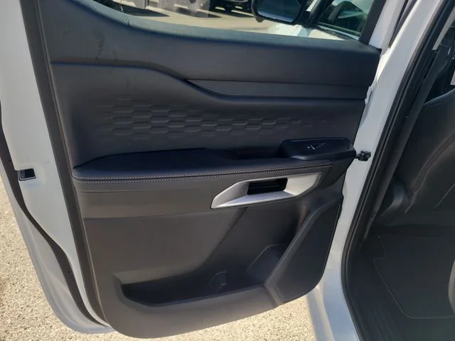 New 2026 Oxford White Ford Lariat image 11