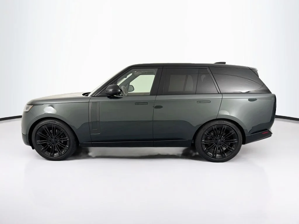 Used 2026 Green Land Rover SE image 8