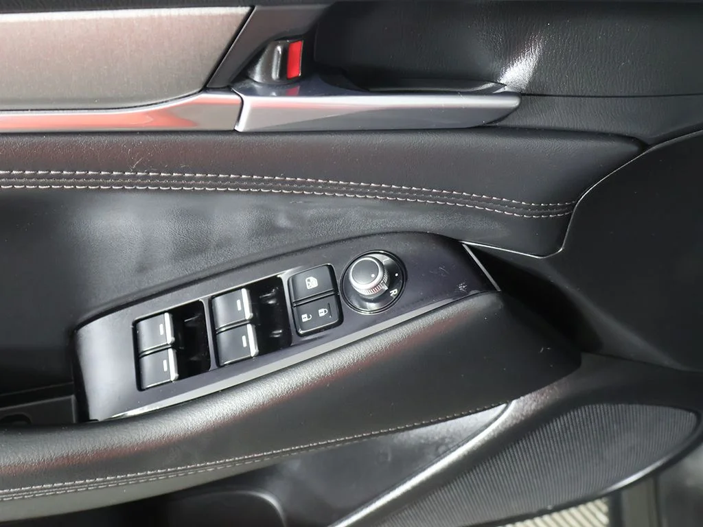 Used 2021 Gray Mazda Touring image 32