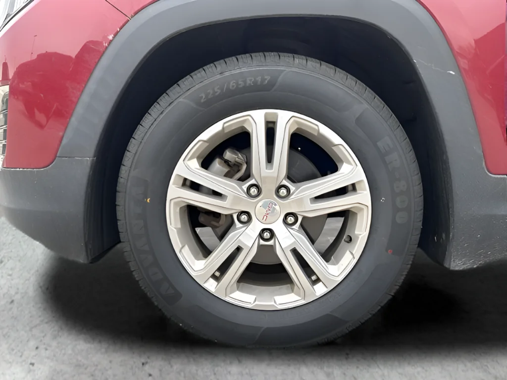Used 2018 Red GMC SLE image 22