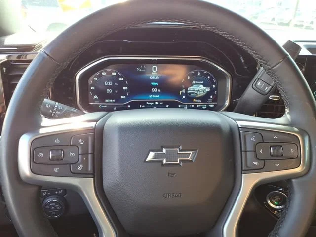Used 2023 Summit White Chevrolet RST image 19