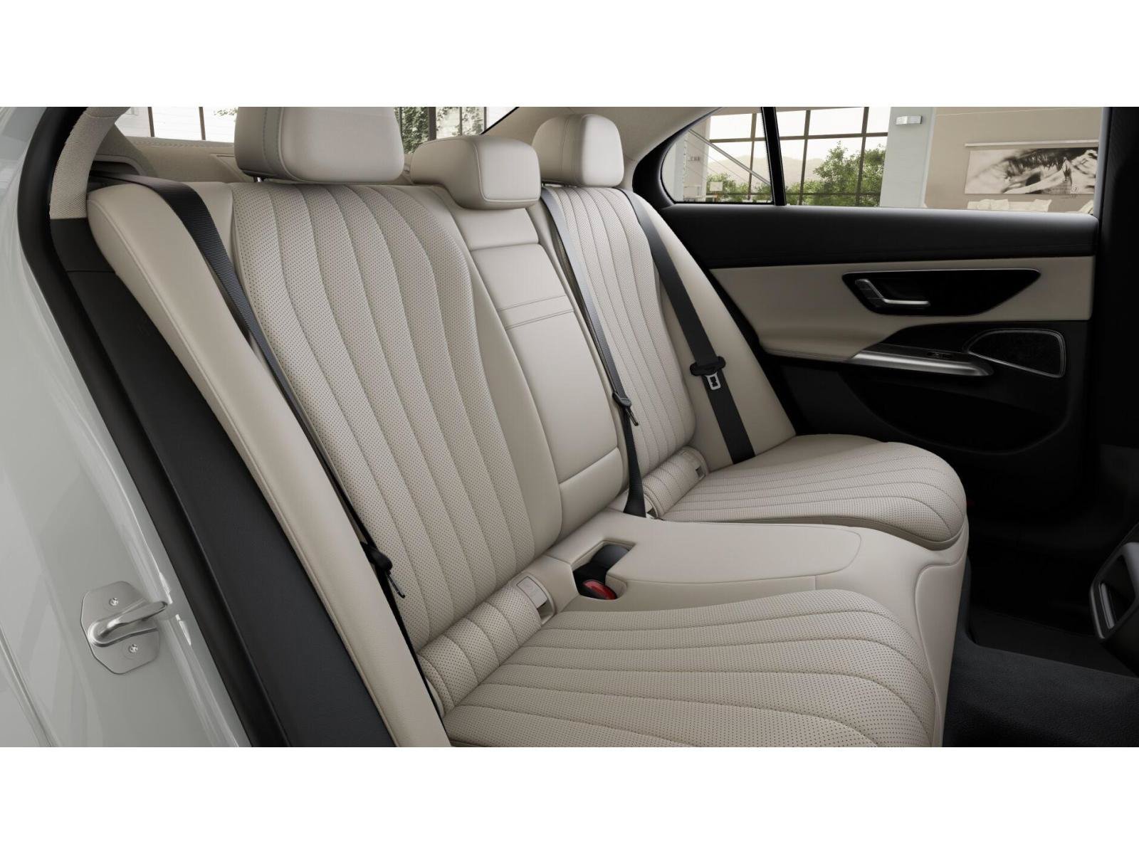 New 2027 Polar White Mercedes-Benz E 350 image 5