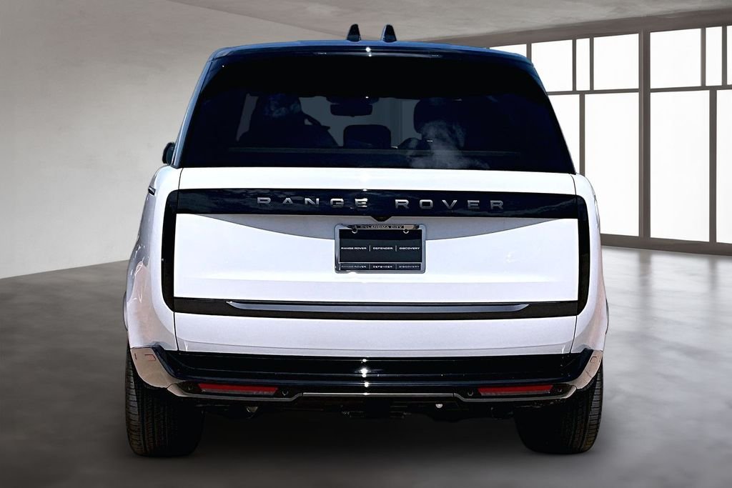New 2026  Land Rover SE image 4