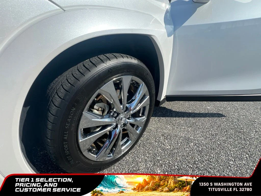 Used 2025 White Lexus 300h Premium image 14