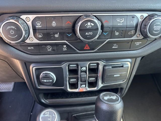Used 2024 Red Jeep Sahara image 7