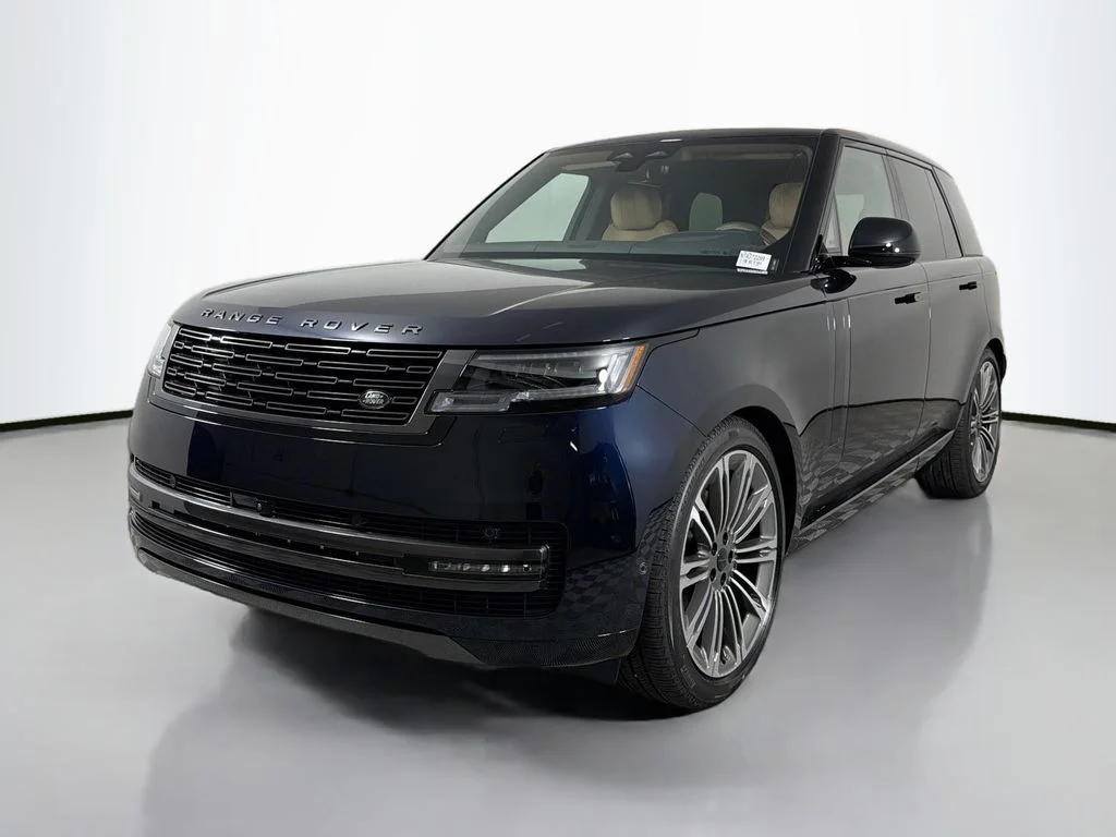 2026 Land Rover Range Rover 3.0 SE SWB's photo