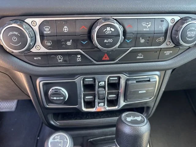 Used 2024 Red Jeep Sahara image 7