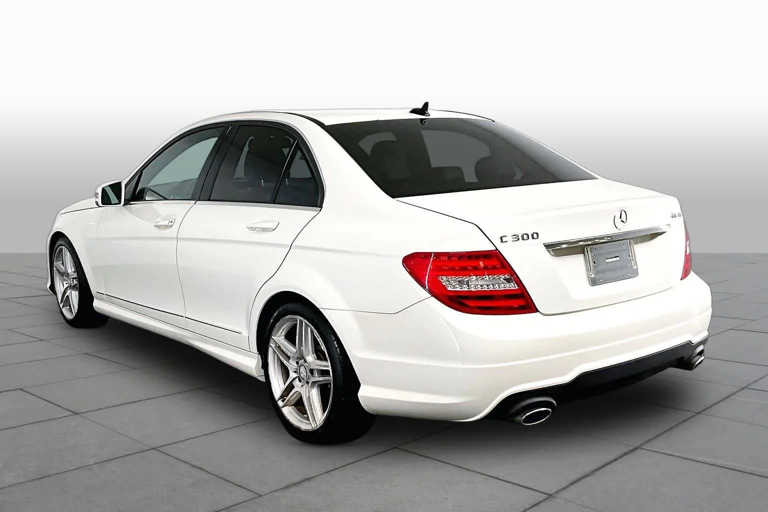 Used 2012 Arctic White Mercedes-Benz C 300 Sport image 12