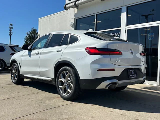 Certified Used 2025 Mineral White Metallic BMW xDrive30i image 6