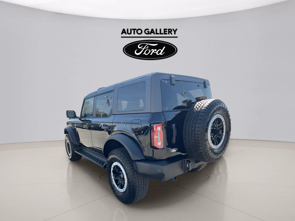 New 2026 Shadow Black Ford Outer Banks® image 7