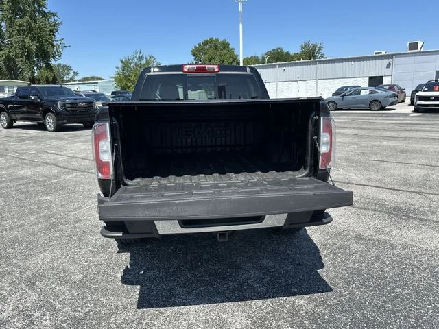 Used 2020 Black GMC SLT image 22