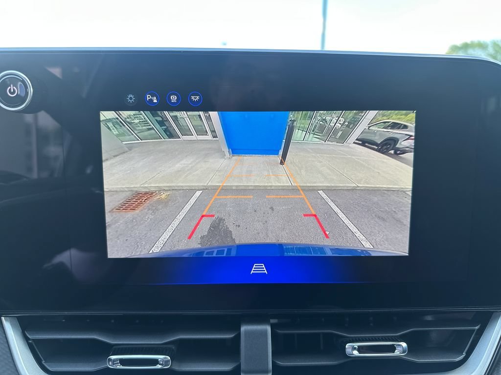 2027 Chevrolet Equinox LT - Photo 23