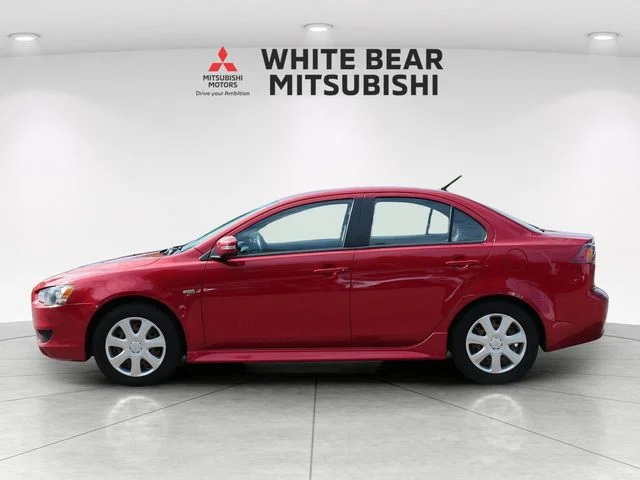Used 2015 Rally Red Metallic Mitsubishi ES image 3
