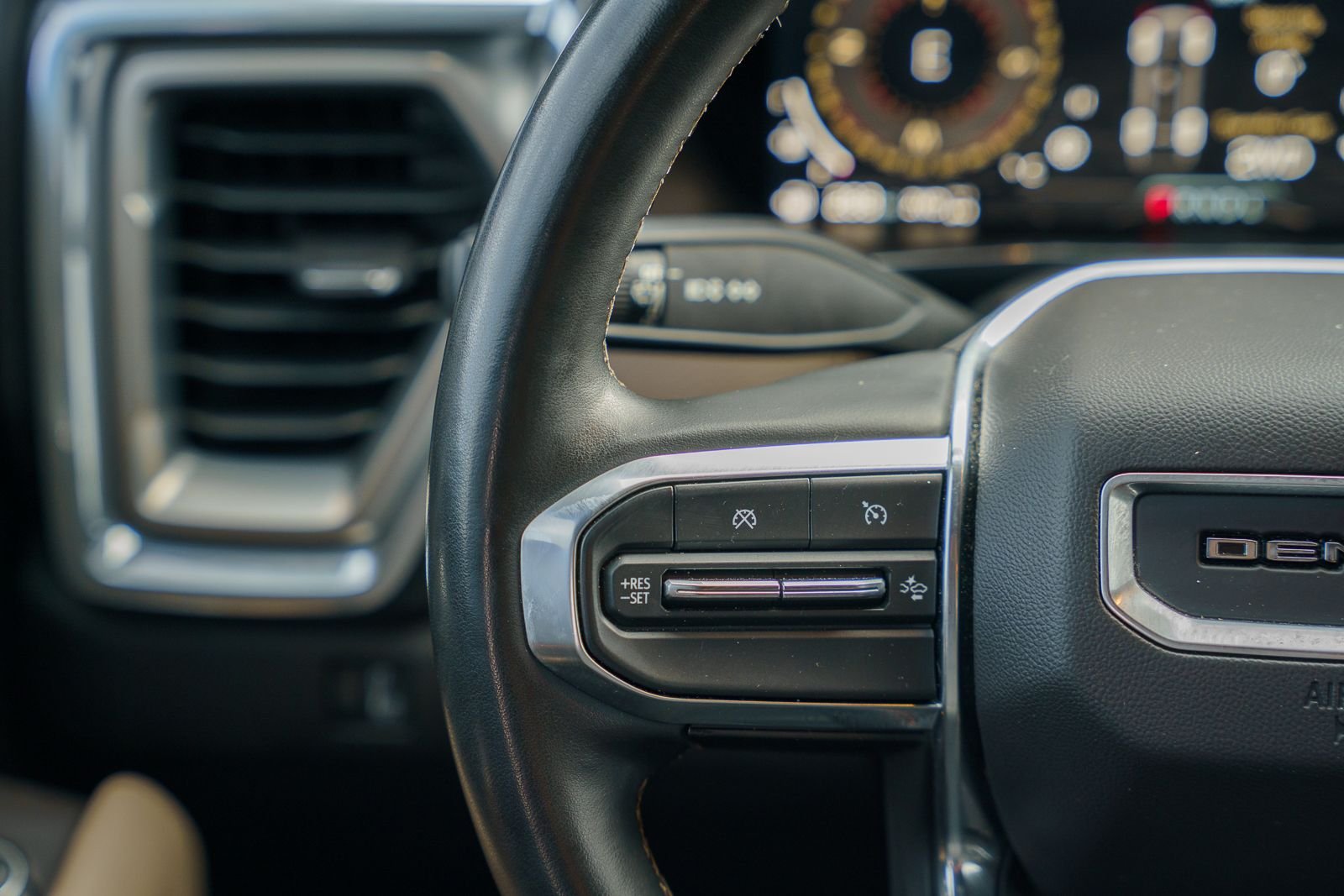 2023 GMC Canyon Denali - Photo 32