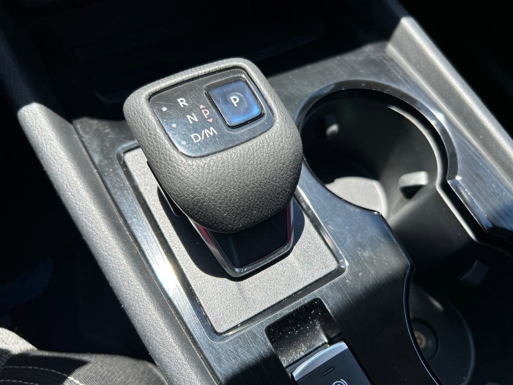 2021 Nissan Rogue SV - Photo 28
