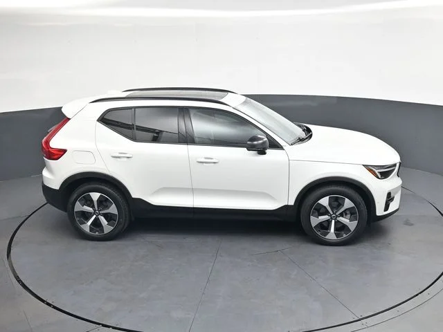 Used 2023  Volvo Ultimate image 22
