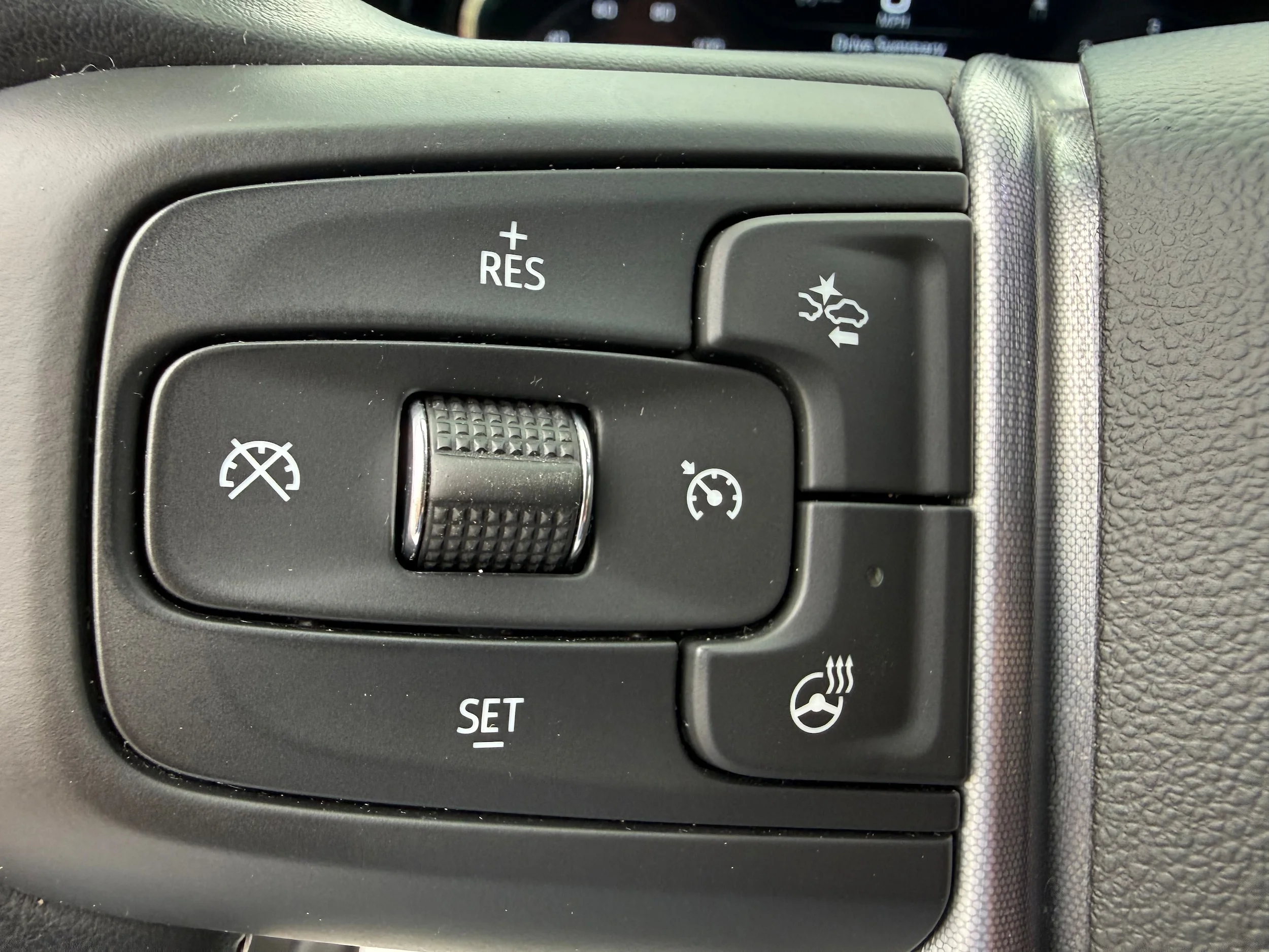 Used 2024 Red GMC Elevation image 20