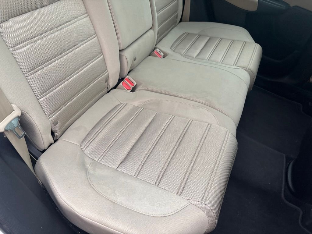 Used 2018 White Diamond Pearl Honda LX image 27