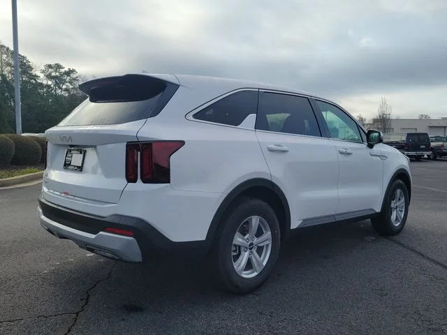 New 2026 Glacial White Pearl Kia LX image 4