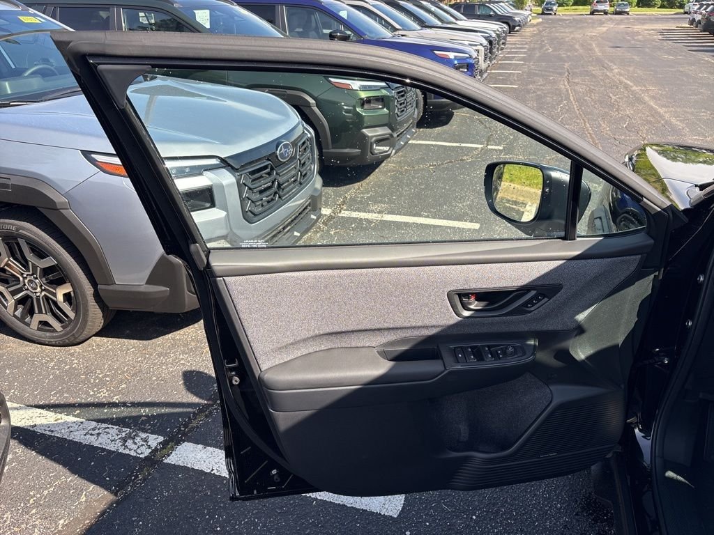 New 2026 CRYSTAL BLACK SILICA Subaru Limited image 18