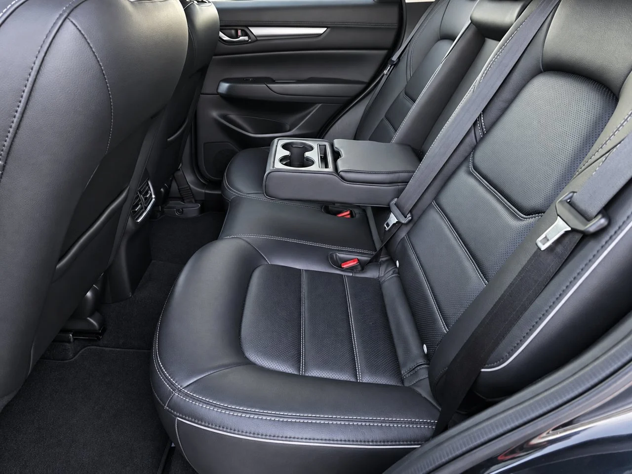 Used 2025  Mazda 2.5 S Preferred Package image 22