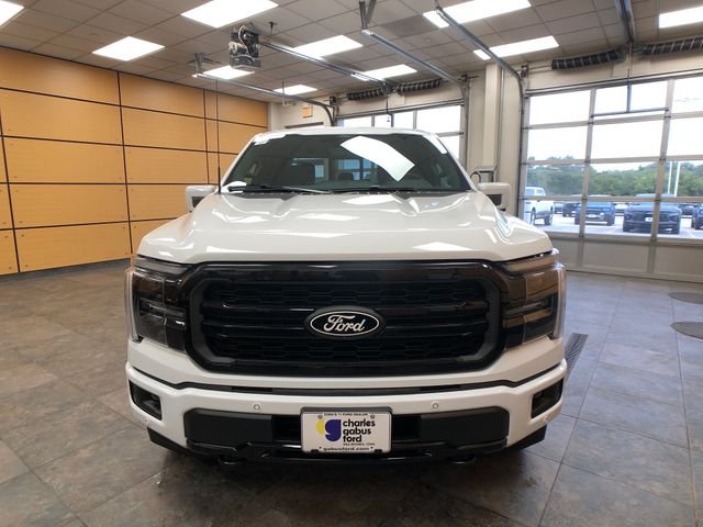 New 2026 Oxford White Ford Lariat® image 2