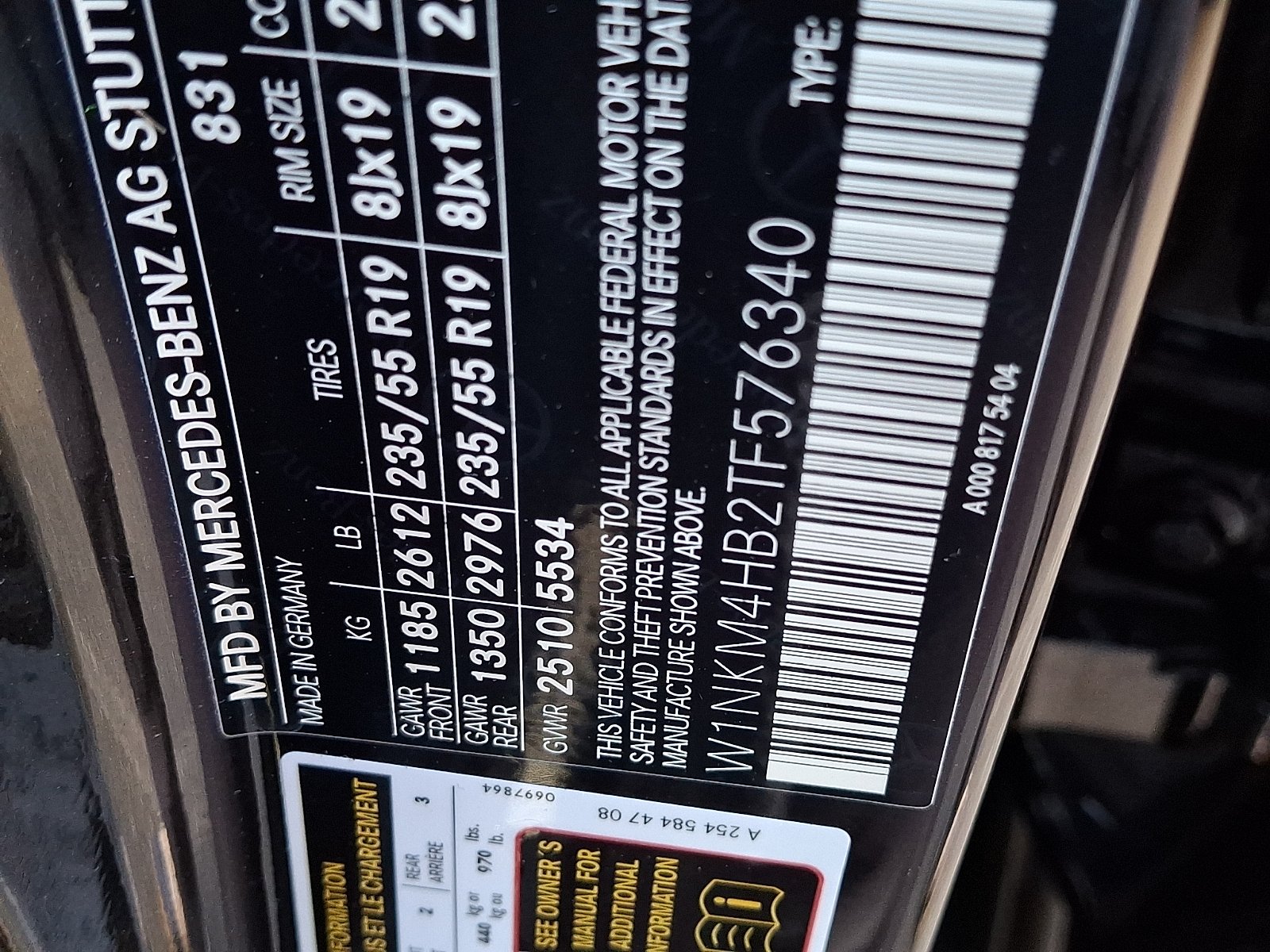 New 2026 Graphite Grey Metallic Mercedes-Benz GLC 300 image 16