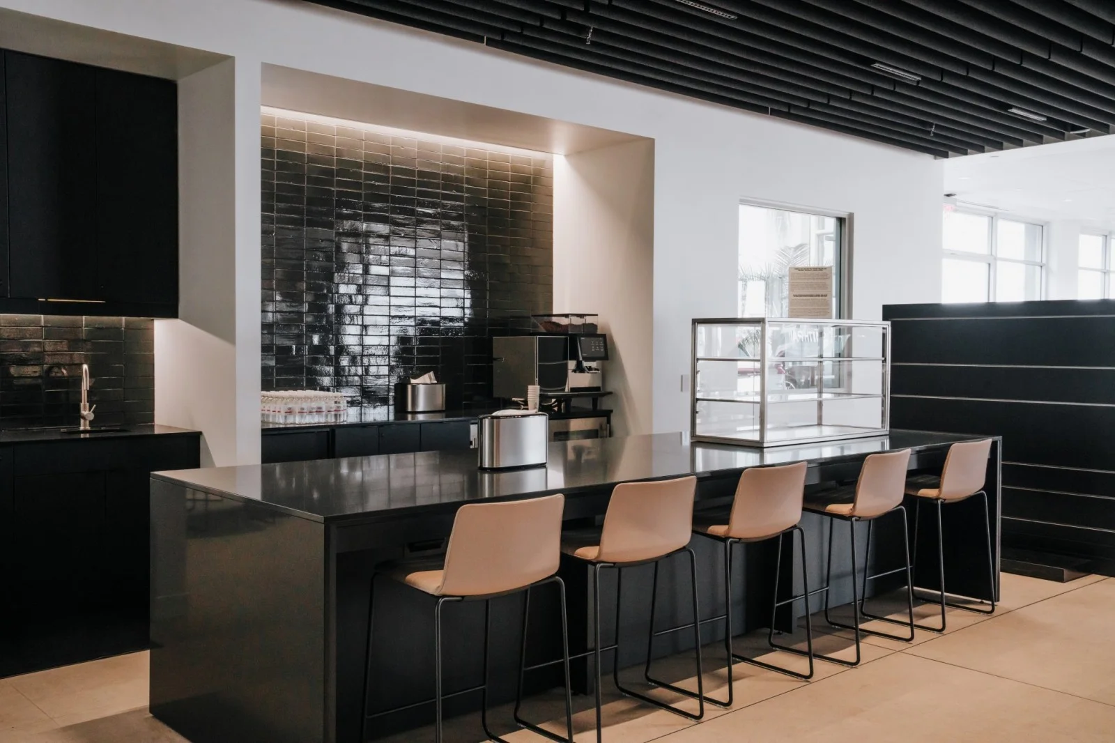 Used 2024 Daytona Gray Pearl Effect Audi S line Premium Plus image 28