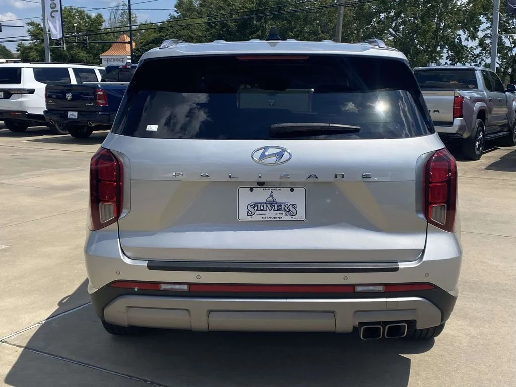 Used 2024 Silver Hyundai Limited image 43