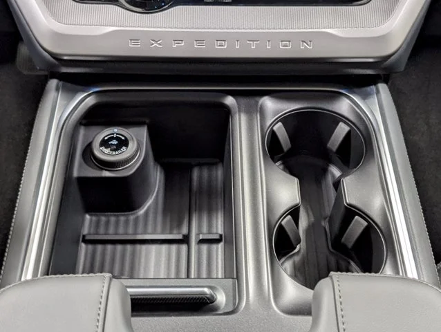 New 2027 Glacier Gray Metallic Tri-Coat Ford Active image 40
